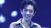 娱乐圈吃瓜博君一肖,娱乐圈的甜蜜瓜田，揭秘这对明星的幕后故事